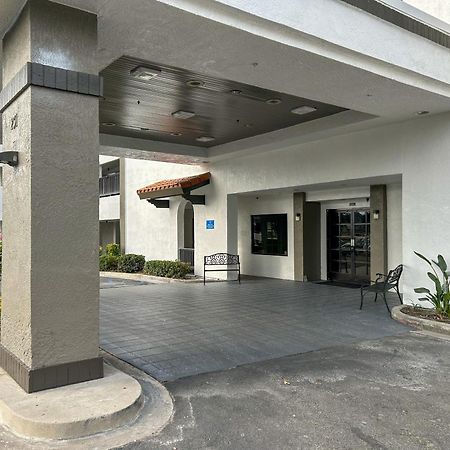 Motel 6 Ontario Ca Convention Center Airport Dış mekan fotoğraf