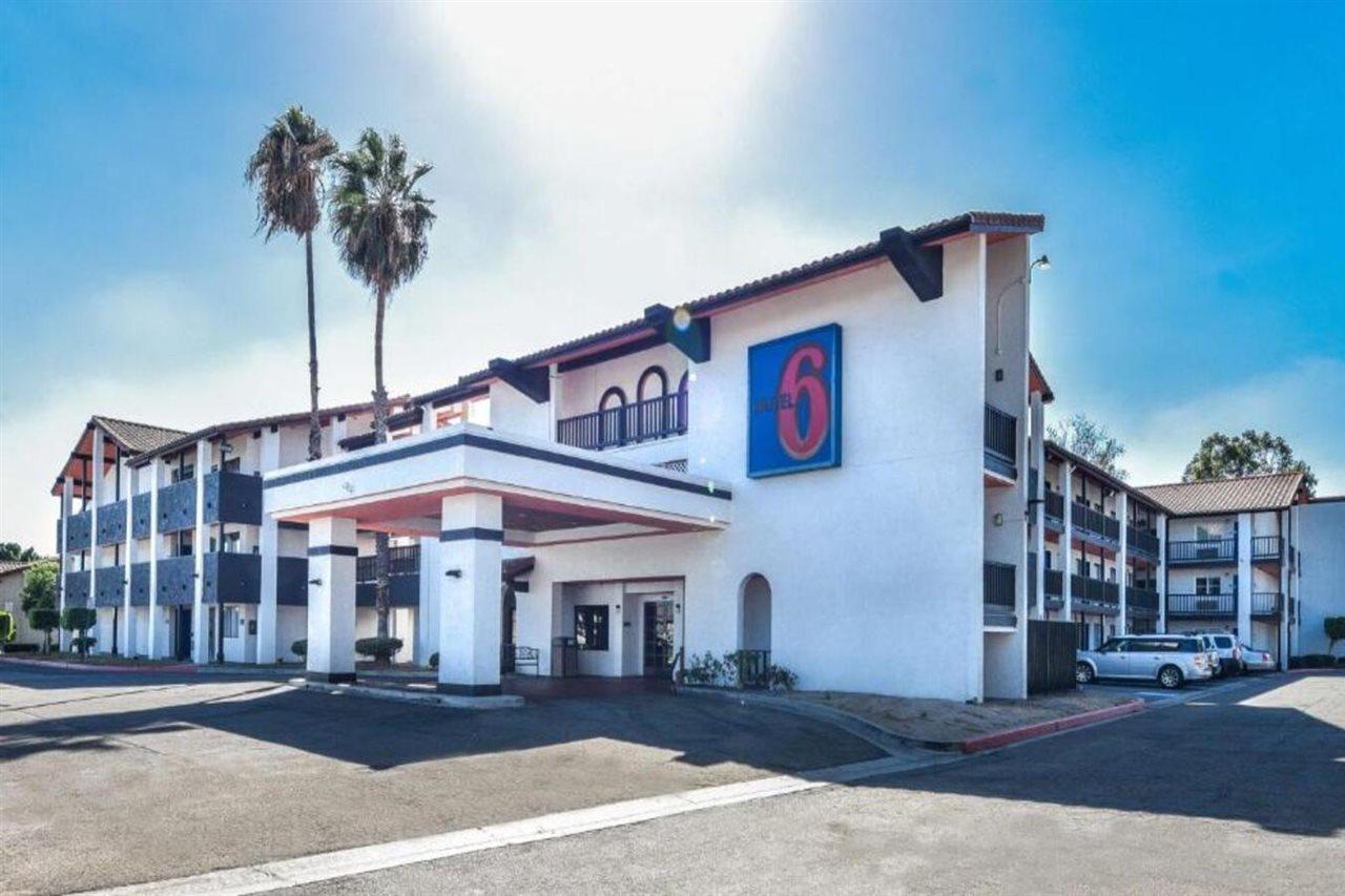 Motel 6 Ontario Ca Convention Center Airport Dış mekan fotoğraf